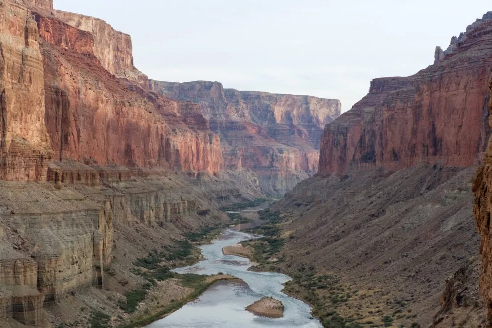 alt Hẻm núi Nankoweap và sông Colorado